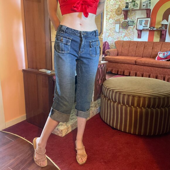 Y2K low rise capris with back pockets on front! - Picture 4 of 13